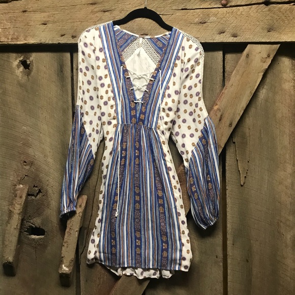 Free People Dresses & Skirts - Free People Boho dress size small cream and blue